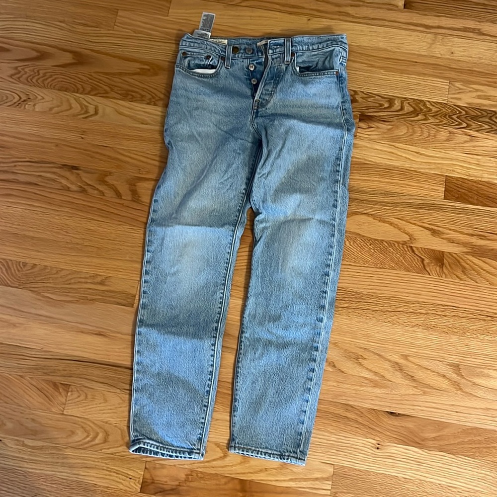 Levi jeans